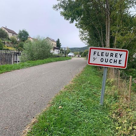 Апартаменти Les Ouches Fleurey-sur-Ouche Екстер'єр фото